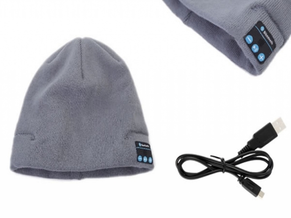 Casual beanie with integrated wireless bluetooth speakers. Beanie with built-in Bluetooth headset for
