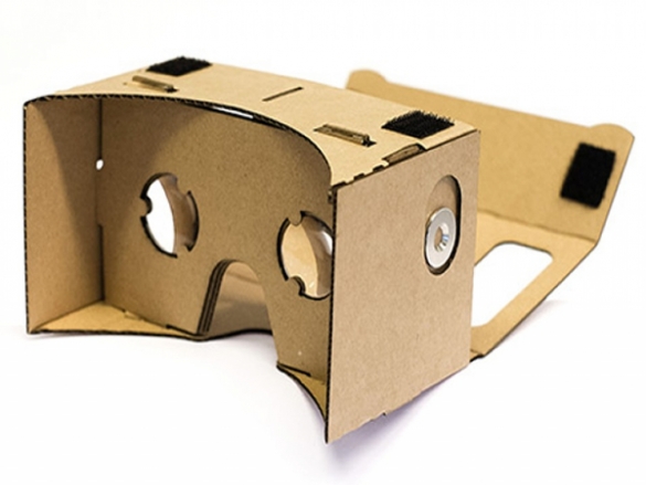 De universele VR Google Cardboard maakt het mogelijk om op een leuke, simpele en betaalbare manier kennis te maken met virtual reality. VR Google Cardboard Pro XL voor Kazam Tornado 350
